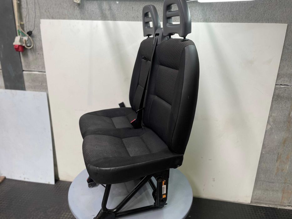 Banco frontal direito Peugeot Boxer 2.0HDI (2018)