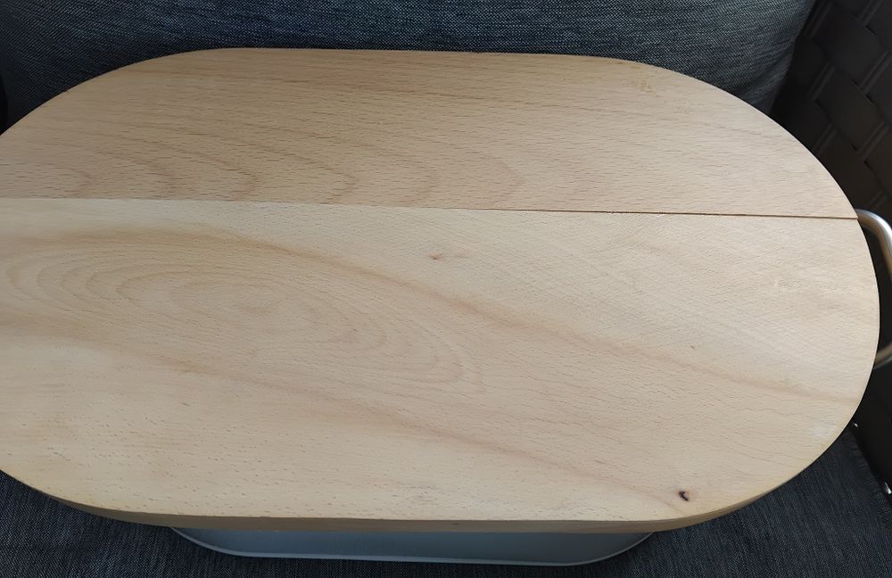 Wyprzedaż Nowy chlebak metalowy z deską