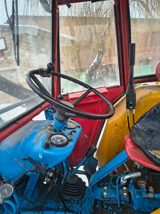 Ursus c-330 3p 4x4 +ładowacz(silnik perkins 3p)