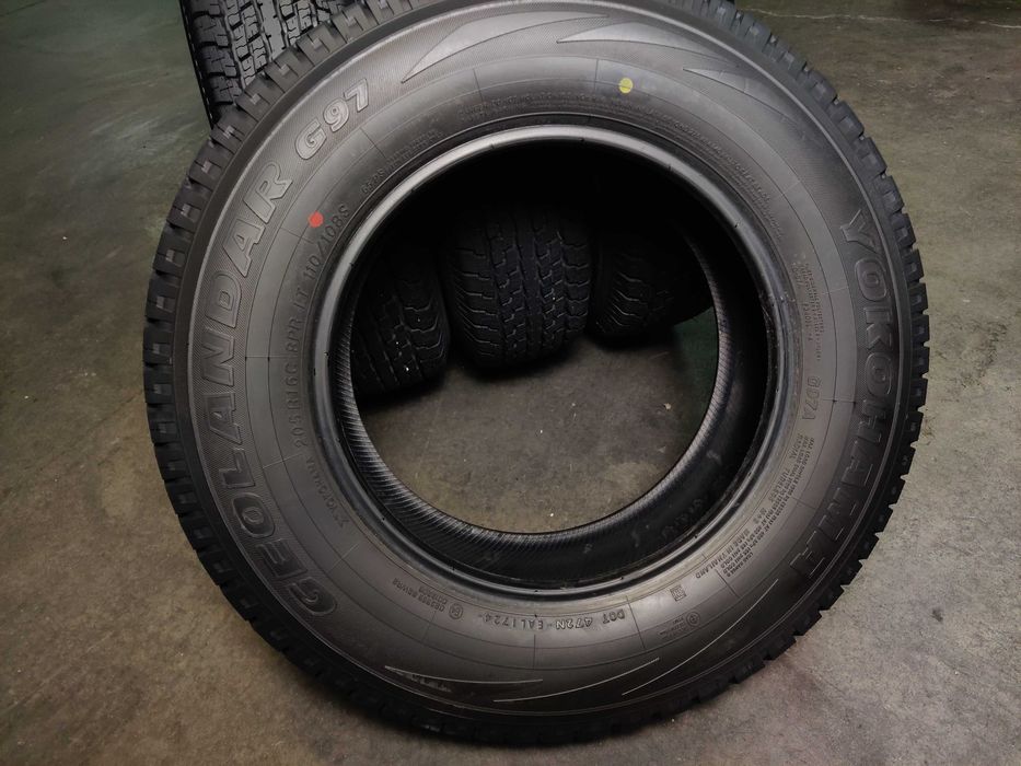 R16C 205/80 110/108S шини літні Yokohama Geolandar G98 на БУСІК