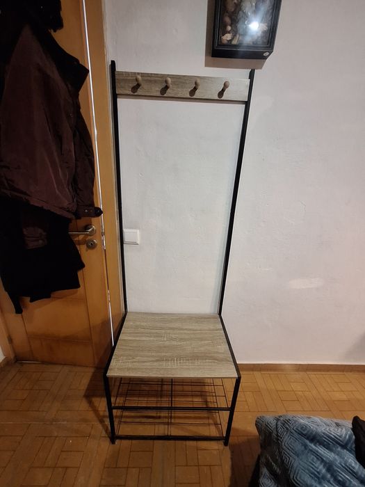 Movel sapateira  com cabideiro incorporado