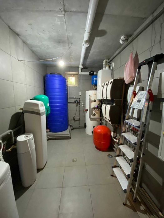 Шикарный дом с бассейном на Совиньоне