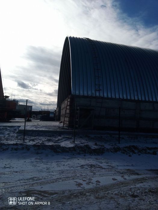 лінія виробництва безкаркасних ангарів