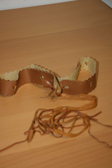 Cinto Castanho com Franjas