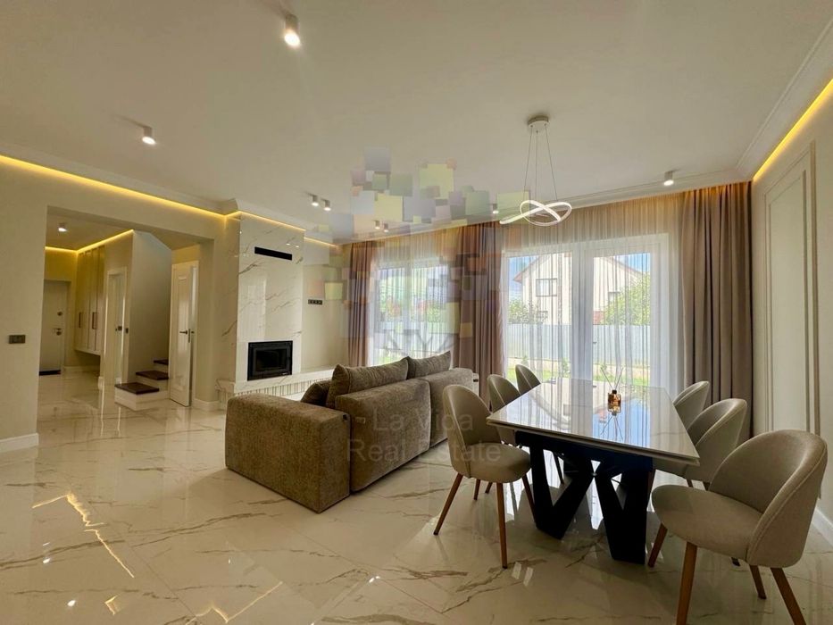 Продаж Дуплексу//Продаж будинку/Котедж/Загорська/175 м2 /Територія