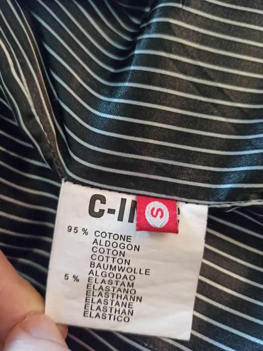 Джинсова безрукавка жилетка куртка натуральний мех