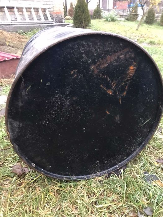 Металева бочка