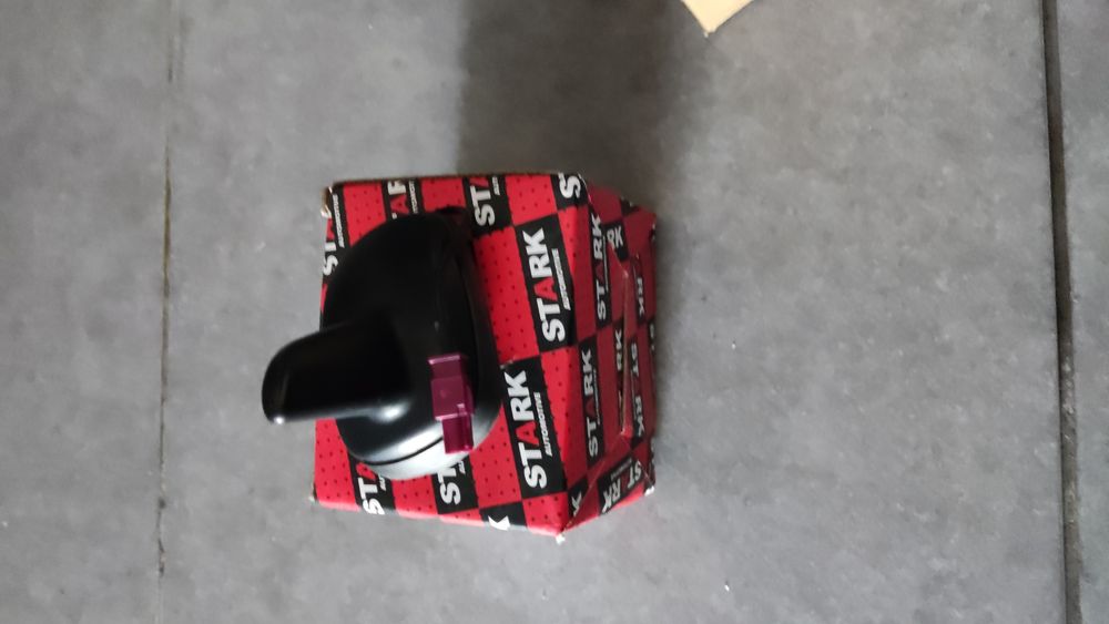 Apoio do motor, rotolas direção, antena exterior