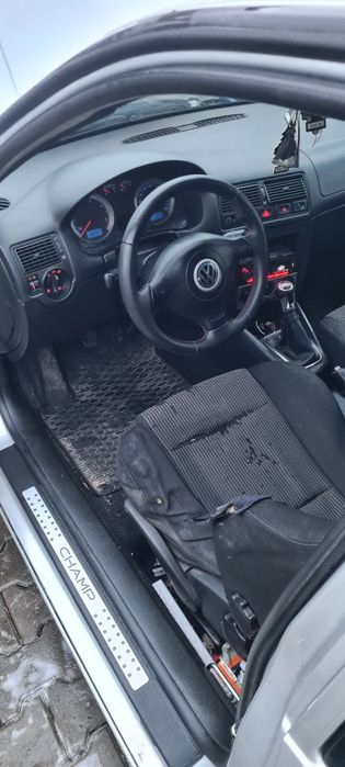 Czesci golf 4 1.9 tdi  bora seat leon audi a3 8l