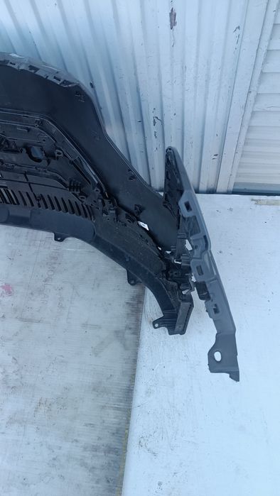 Vendo parachoque de frente Kia EV3