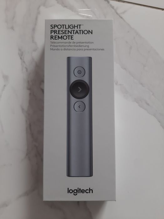 Презентер новий Logitech