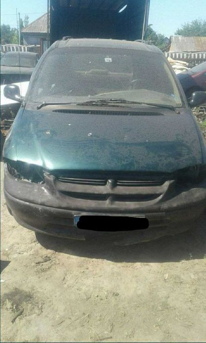 Dodge Stratus 2,0 Chrysler Voyager 1994г 2,5 дизель.