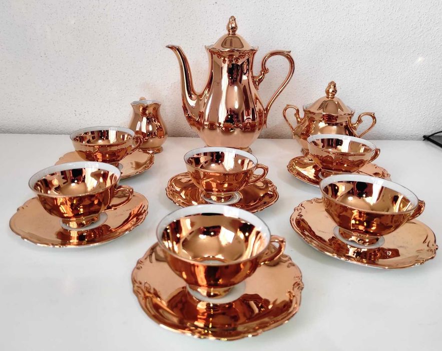 Zabytkowy, pozłacany zestaw do kawy "Mocha". Porcelana kostna.