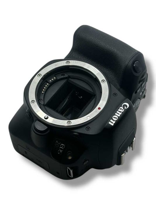 Aparat Canon EOS 200D | Błąd ERR 30