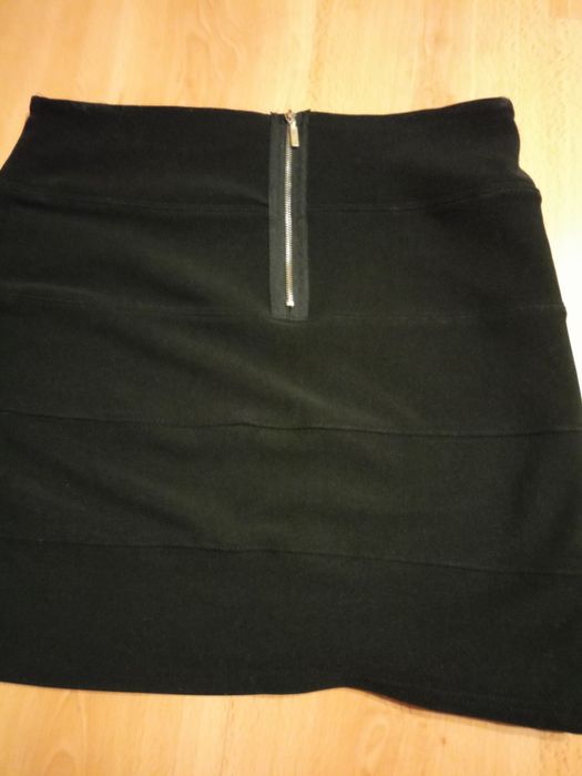 Spódnica Amisu rozmiar 42