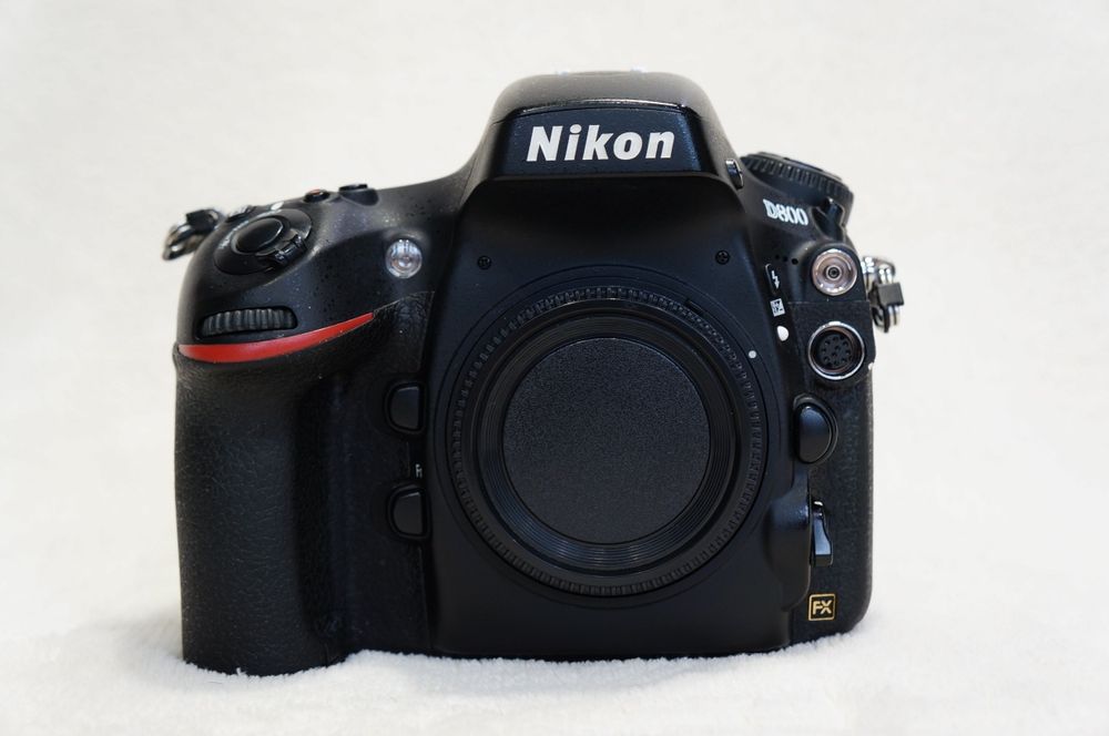 Nikon D800 body Гарний стан!