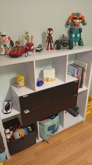 Armário de arrumação/decorativo