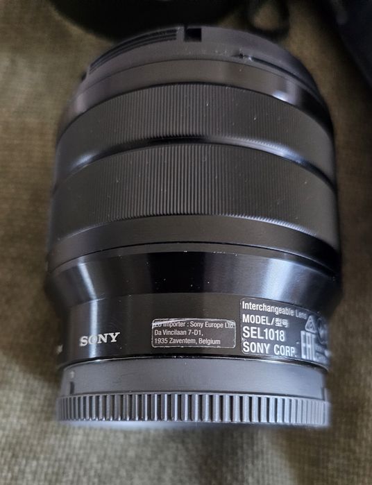 SONY E 10-18мм f4 OSS SEL1018 - ультраширокий зум-об'єктив