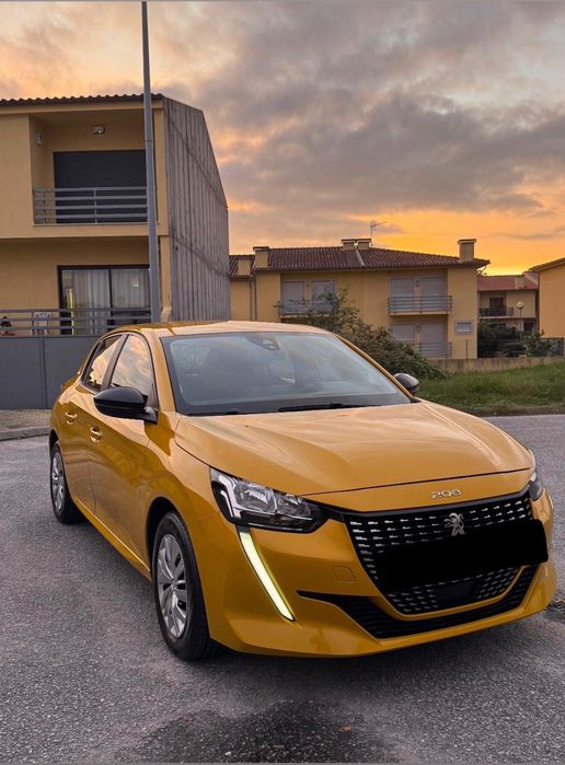 Peugeot 208 diesel como novo
