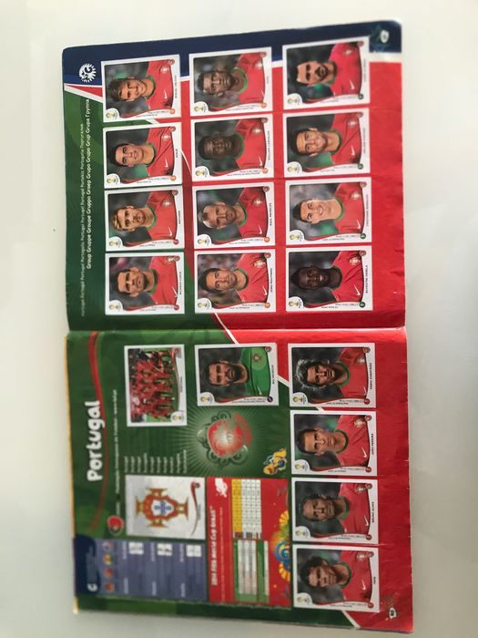 Cadernetas completas 2010 e 2014 PANINI