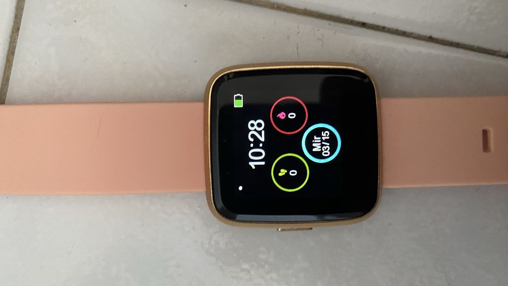 Smartwatches (2 relogios) bom estado