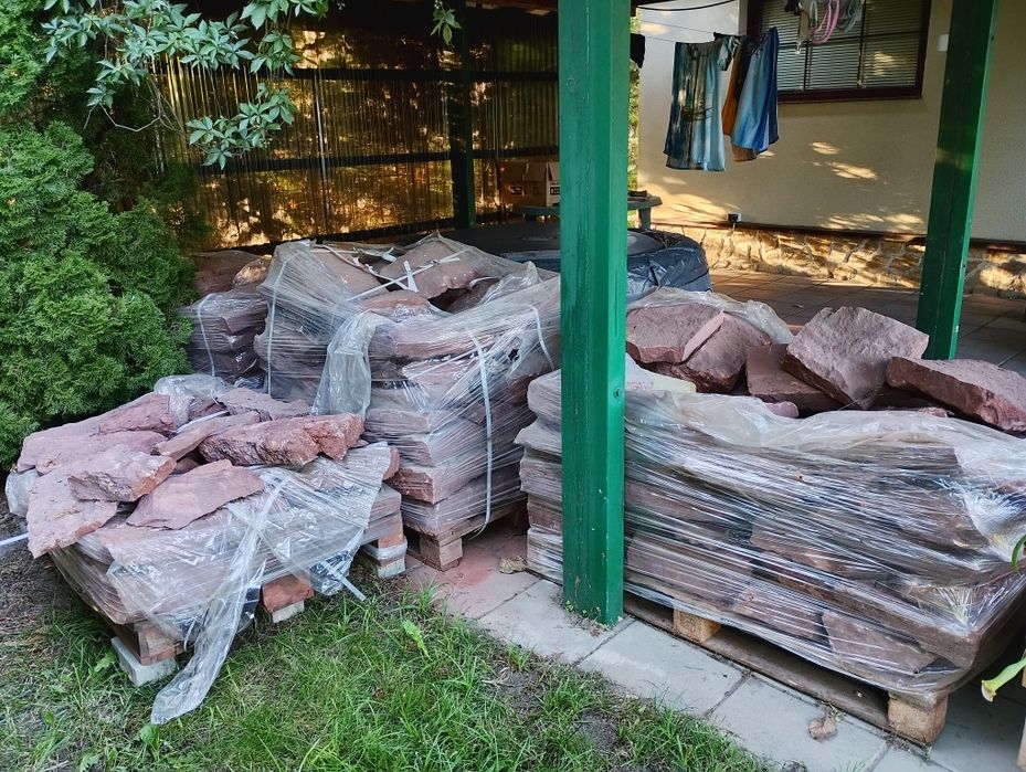 Kamień ozdobny czerwony