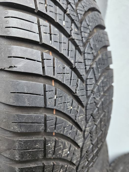 Opona Wielosezonowa Goodyear 185.65.15 92T