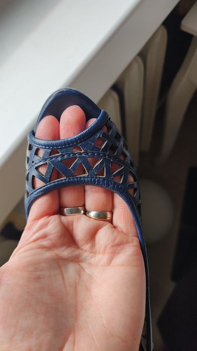 Buty skóra Poletto 36