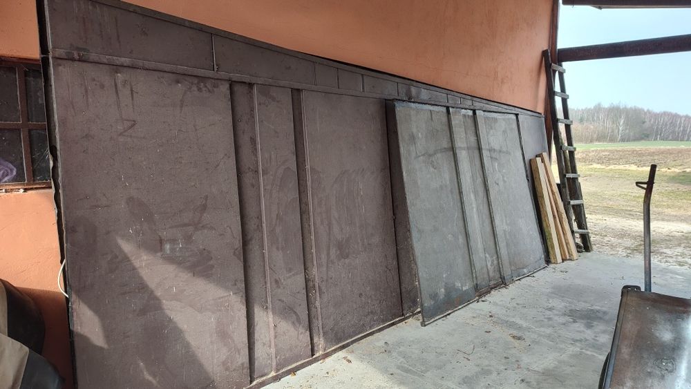 Garaż blaszak  Stary solidny gruba blacha 3x6m