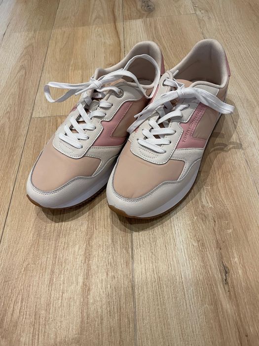 Buty Tommy Hilfiger, r. 41