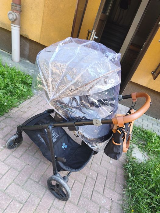Wózek spacerowy Graco Near2Me Szary