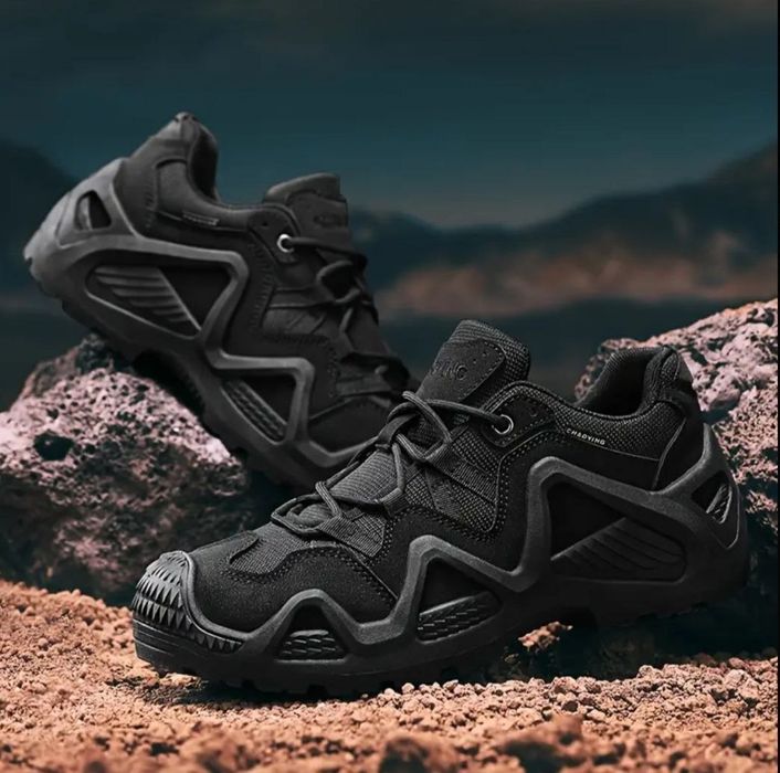 Тактичне взуття. Кросівки, ботінки, берці