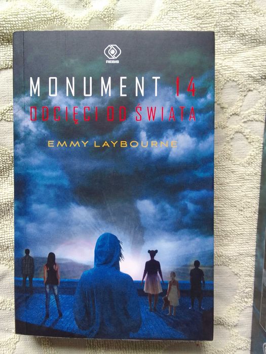Emmy Laybourne monument 14 komplet 3 sztuk