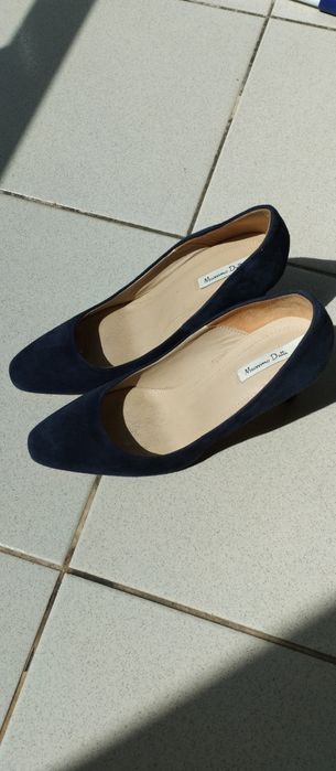 Sapatos de salto alto, azuis.Massimo Dutti