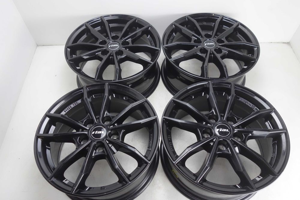 Alufelgi 16" 5x112 Audi A4 Bmw Series 1 2 Mercedes C E 124 Czarne 1086