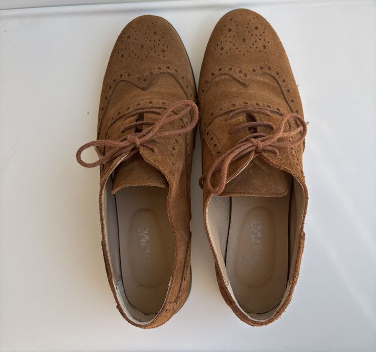 Sapatos de camurça com atacadores - Ginova