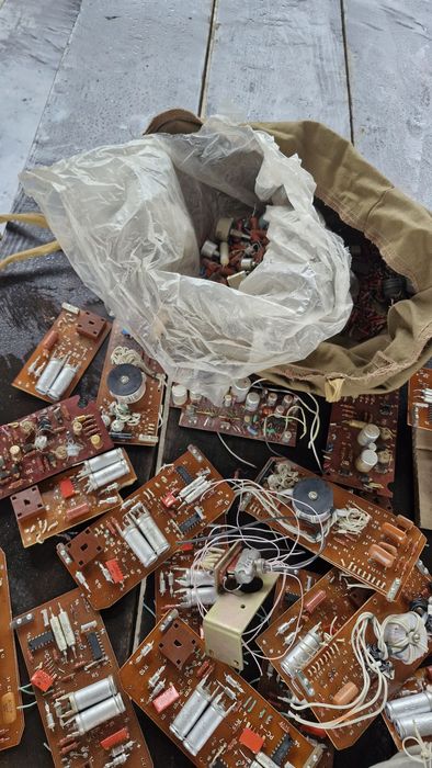 Радиодетали СССР .