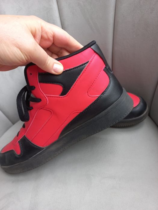 Buty sportowe wysokie sneakersy r.44