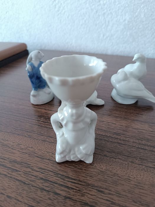 Статуетки різні фігурки