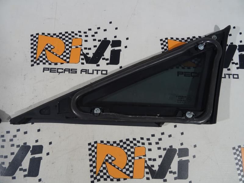 Vidro do Chassi SEAT Leon (1P1)
