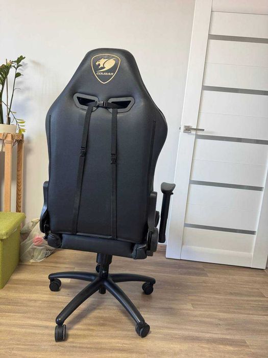 Крісло Cougar Armor One Royal Б\В