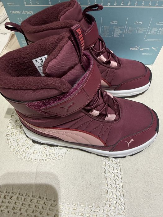 Botas Puma NOVAS para menina numero 32