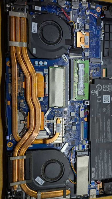 Чищення ноутбука заміна термопасти замена термопасты Ремонт комп'ютера