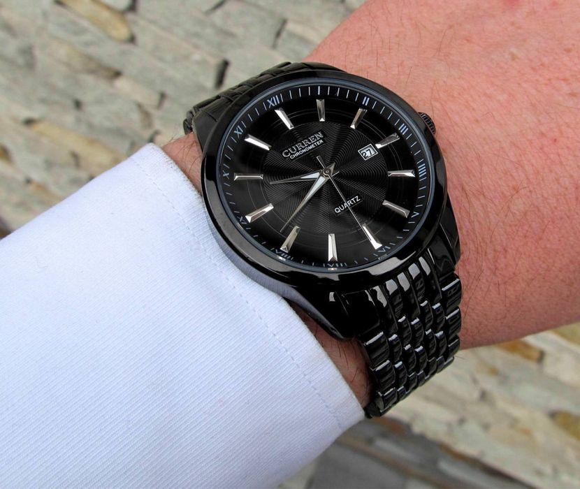 Новенький годинник Curren