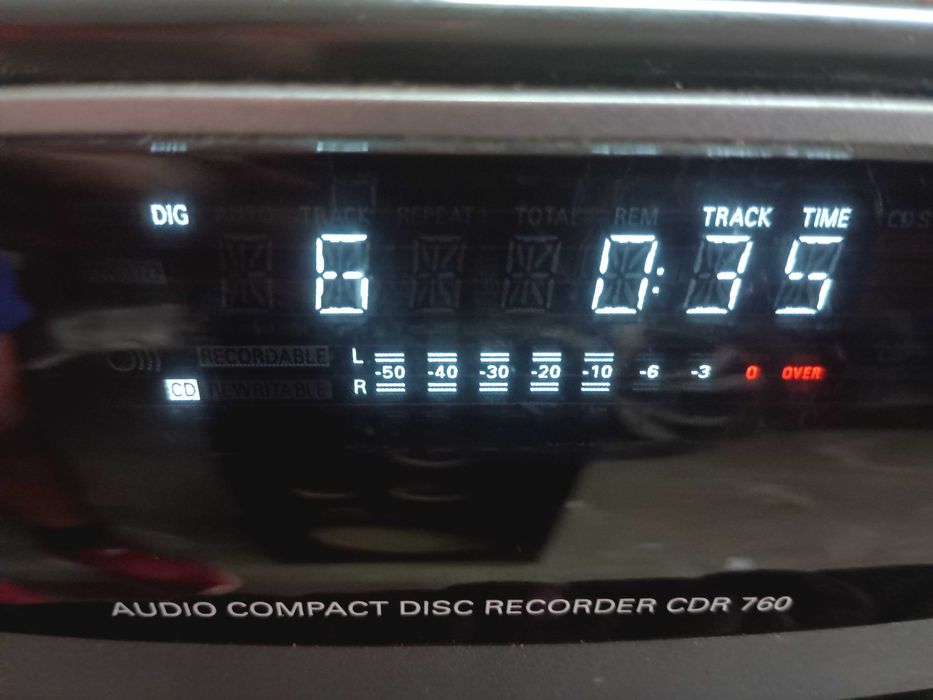 leitor e gravador(?) cds PHILIPS CDR 760