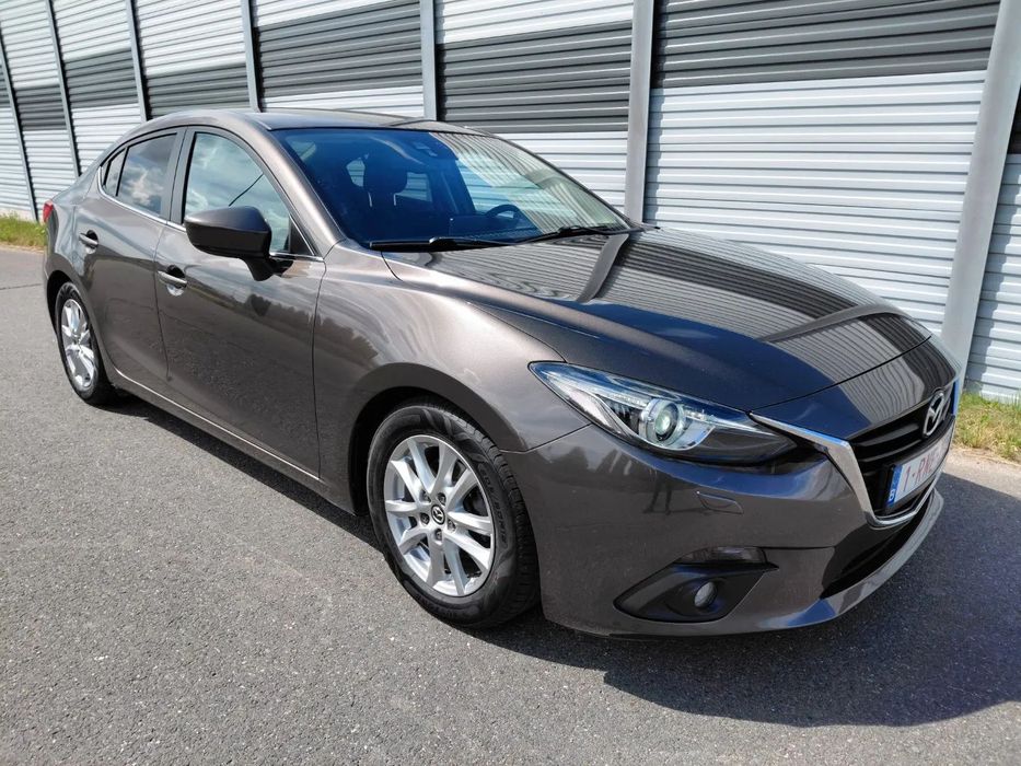 Mazda 3 Bi ksenon Ledy grz fotele sedan zadbana nowe opony