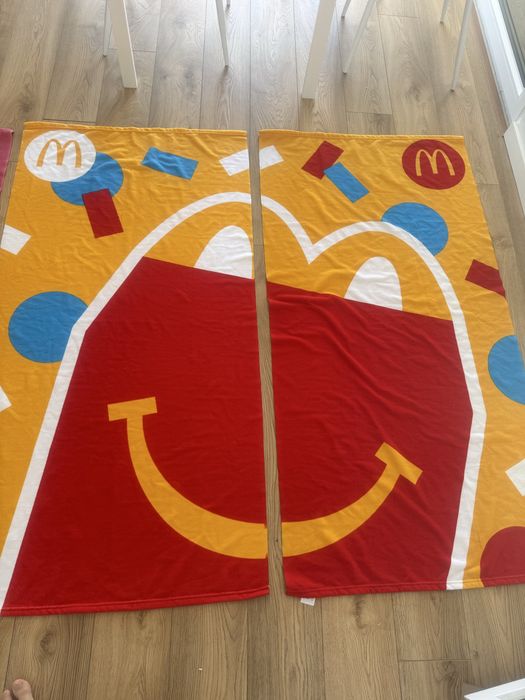 Toalha de praia Mc Donald’s