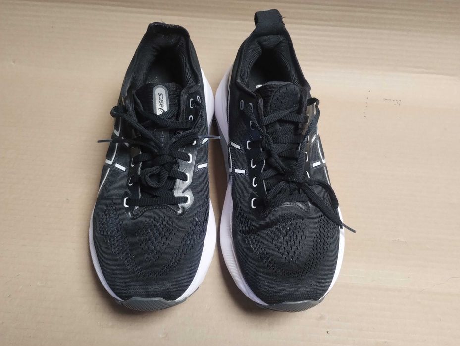 buty sportowe do biegania 44,5 Asics Kayano 31