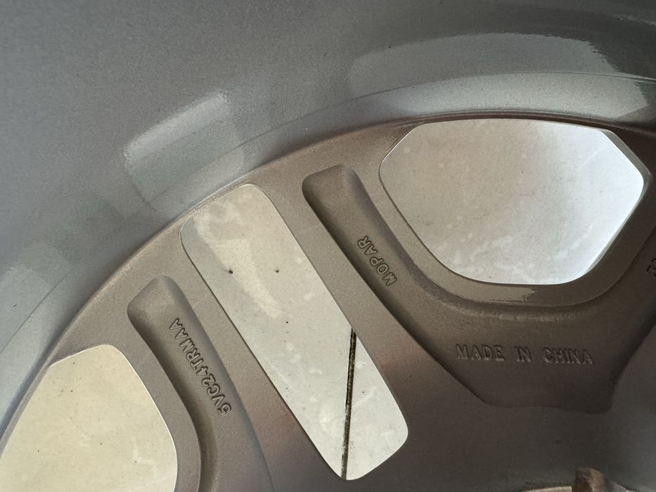 Диски оригінал R16/5/110 Jeep Compass Renegate Opel Fiat 5VC24TRMAA