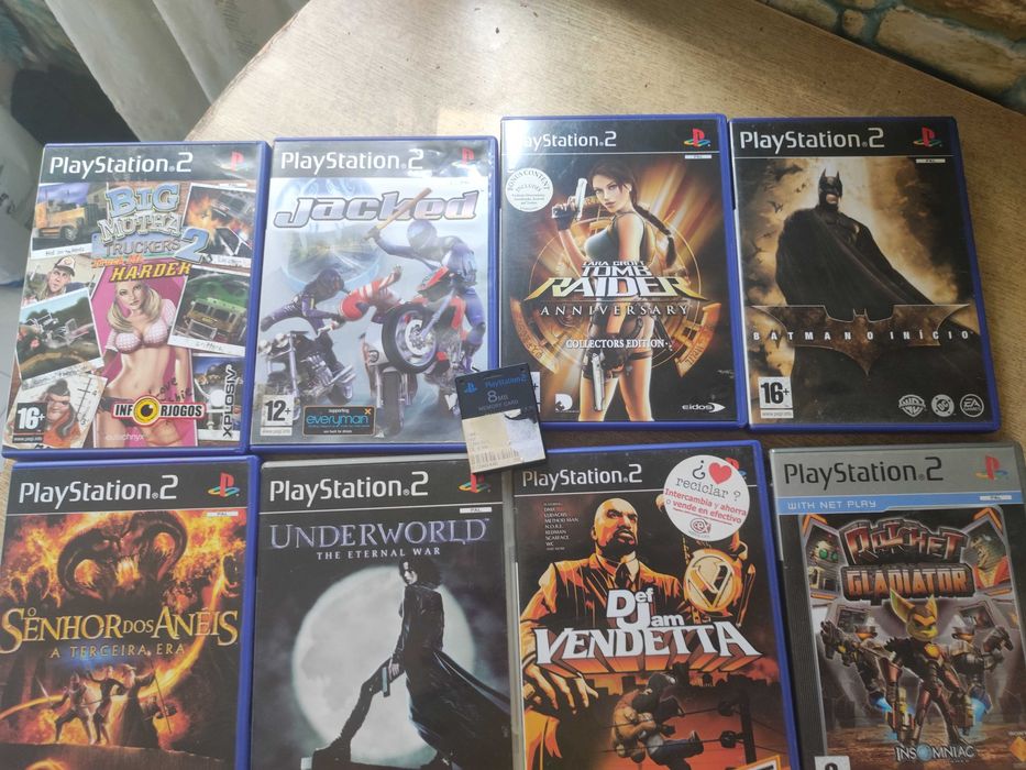 Jogos PlayStation 2 em bom estado +cartão memória 8mb